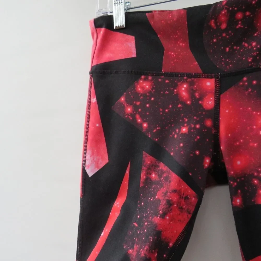 Alo Womens Goddess Black Legging Women's Small Red Geometric Space Pattern